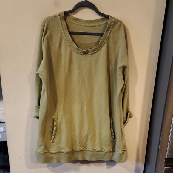 Soft Surrondings Tunic Length Sweatshirt EUC Olive Green Women's Top LARGE - Picture 1 of 4